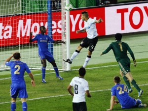 Gol histórico contra o Chelsea, em 2012