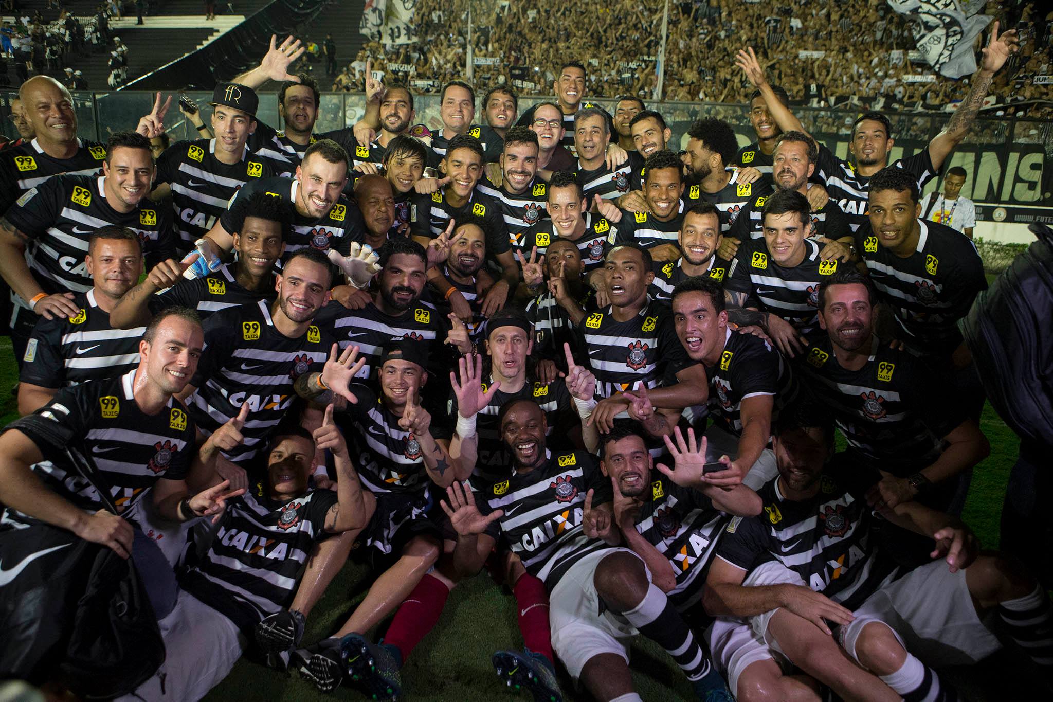 Felipe Jonatan reclama da arbitragem: 'Se não fossem esses doentes,  estaríamos na Libertadores